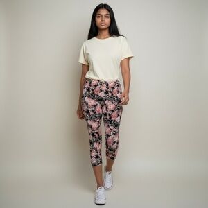 CASABLANCA - FLORAL WORKOUT PANTS IN BRIGHT PINKS - CALF LENGTH -GOOD SUPPORT B6